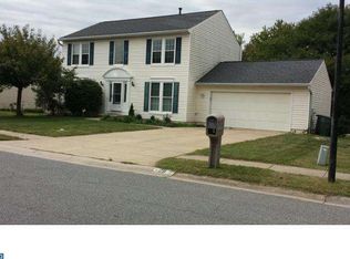 28 Walker Dr, New Castle, DE 19720