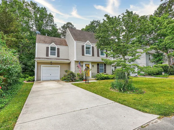 560 E Revere Way, Absecon, NJ 08205