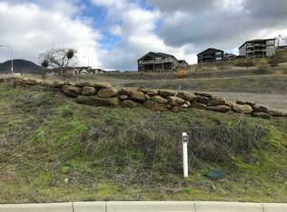 3604 Camina Dr, Medford, OR