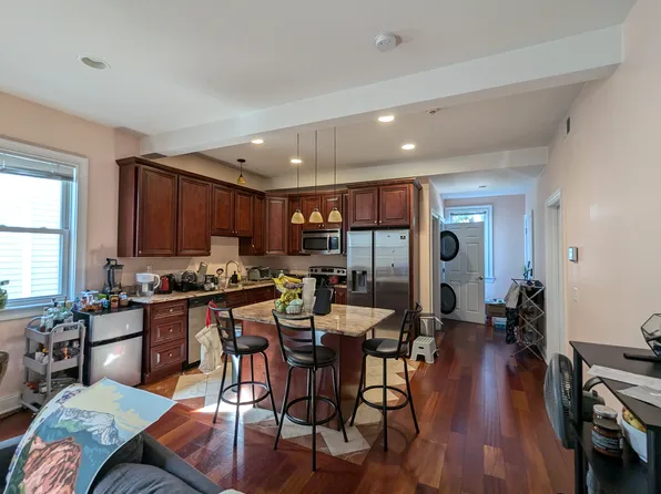 374 Wickenden St, Providence, RI 02903