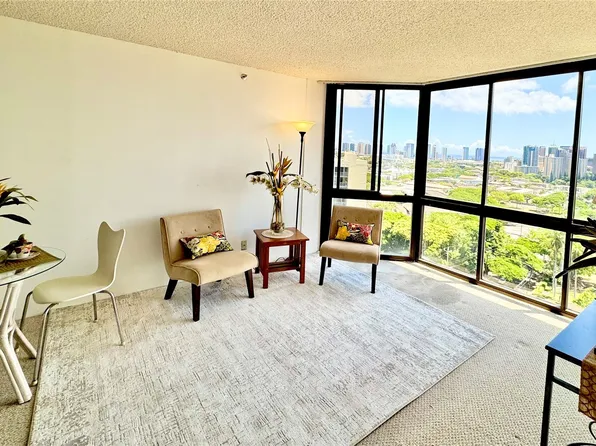 2040 Nuuanu Ave APT 1602, Honolulu, HI 96817