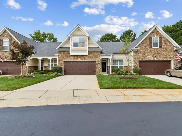 253 Meadow Beauty Dr #87, Apex, NC 27539