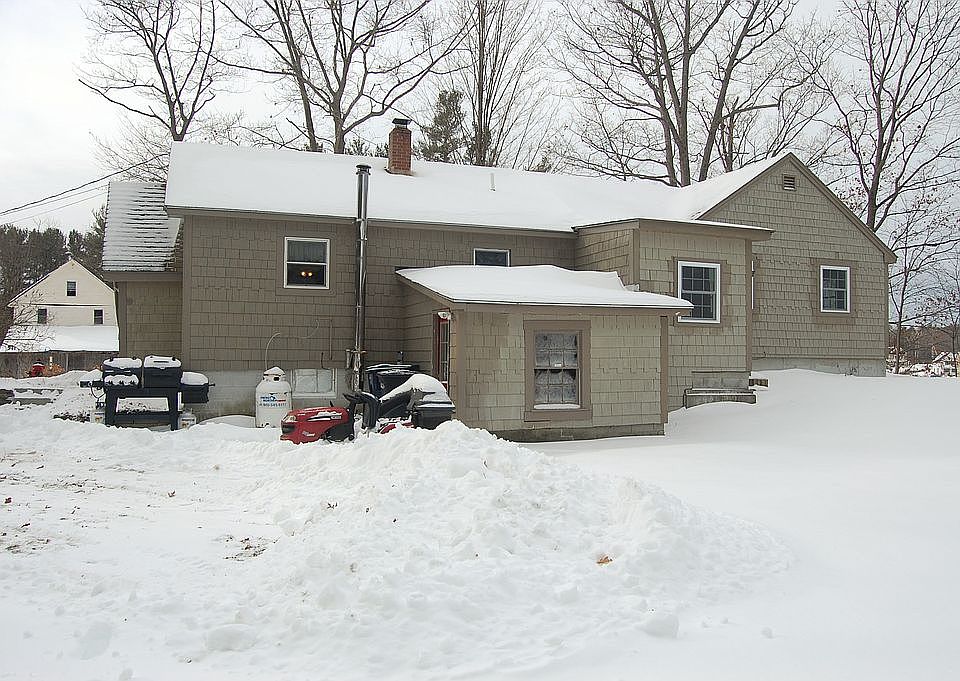 1st image of 45 Winter St