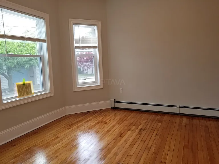 231 Boston Ave #1 — Photo 6