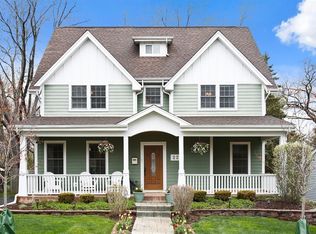 224 Sheldon Ave, Downers Grove, IL 60515