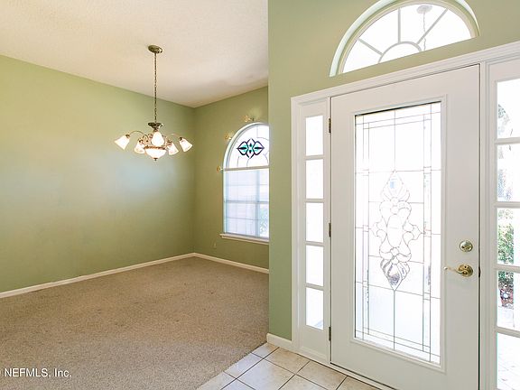 5th image of 12490 Hatton Chase Ln E