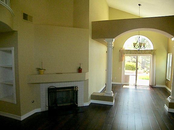 2nd image of 1509 Madrid Dr