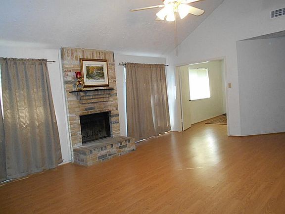 2nd image of 5427 Heronwood Dr