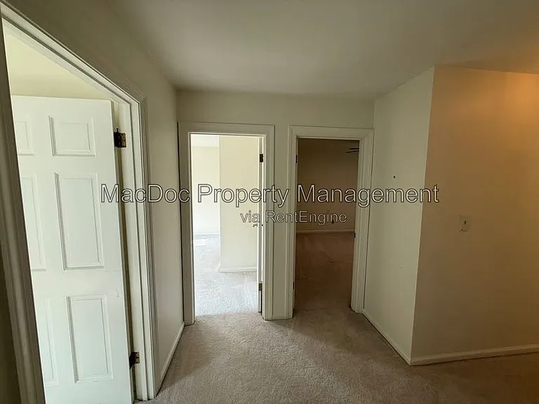 428 Ingleside Dr — Photo 35
