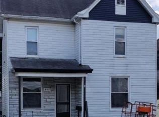 907 Pittsburgh St, Scottdale, PA