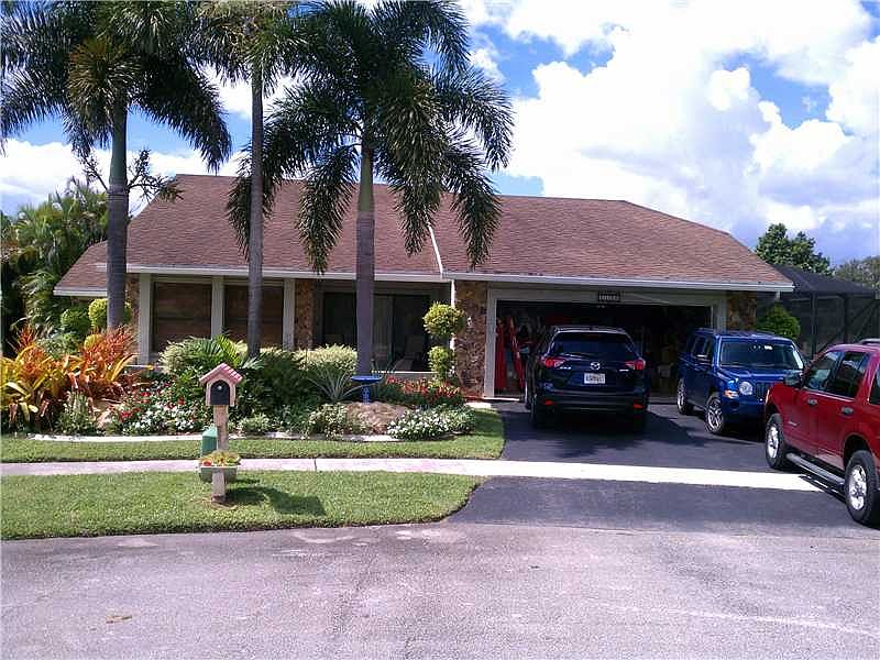 1st image of 8730 SW 51st St