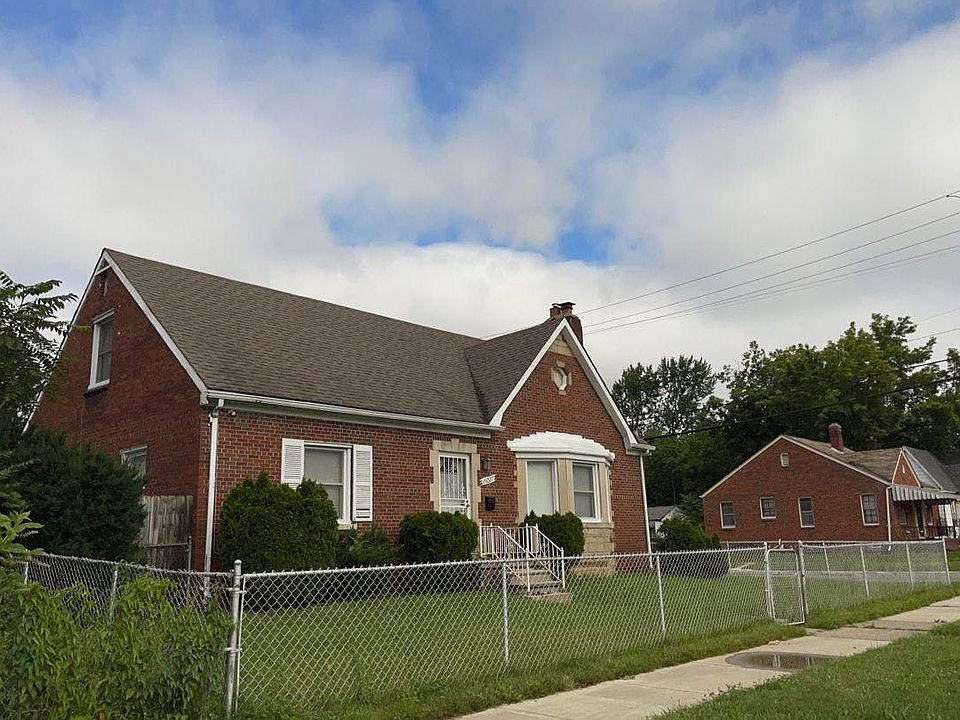 2nd image of 19227 Carrie St