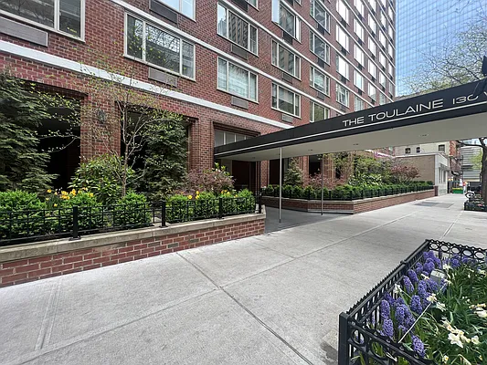 Rented by Compass | media 5