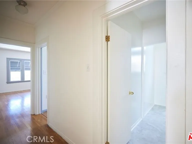 1275 N Wilton Pl #1275B — Photo 3