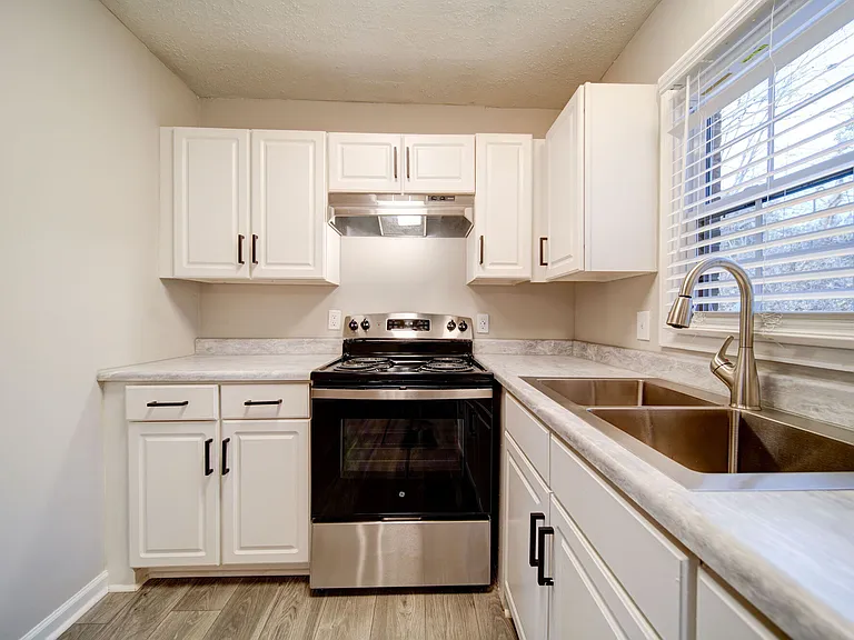 The Manor Townhomes — Photo 51