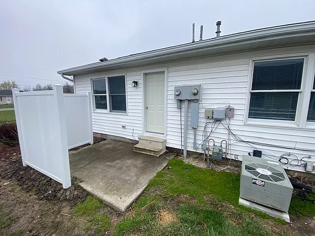 1477 Jackson Ave — Photo 13