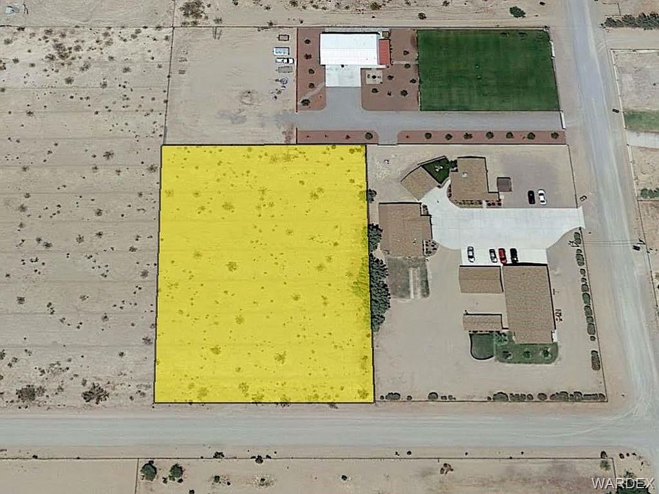 1st image of 1921 E Wagon Wheel Ln