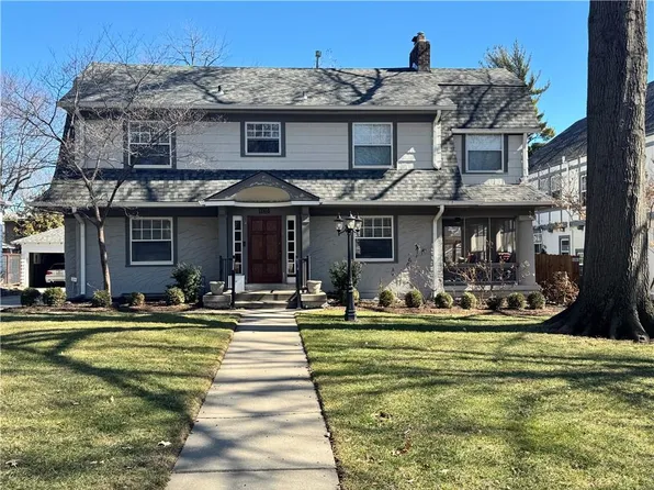 6135 McGee St, Kansas City, MO 64113