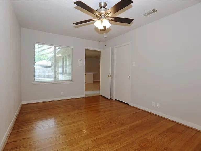 6123 Grape St — Photo 10