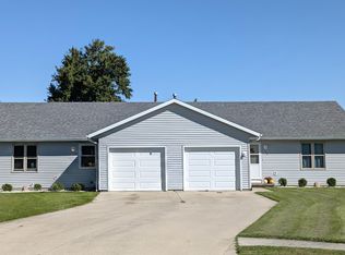 198 & 200 N Fork St, Jackson Center, OH 45334