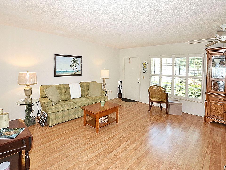 1st image of 4 Vista Gardens Trail #102