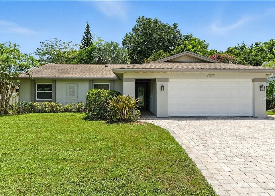 1st image of 1067 CHOKECHERRY DRIVE