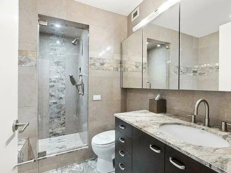 150 W 56th St #6105 — Photo 5