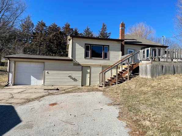 513 3rd St, Silver City, IA 51571