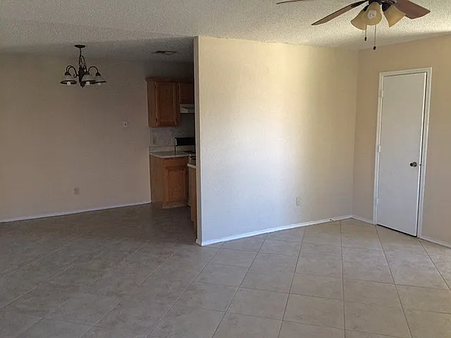 4113 Fossil Ridge Dr — Photo 8