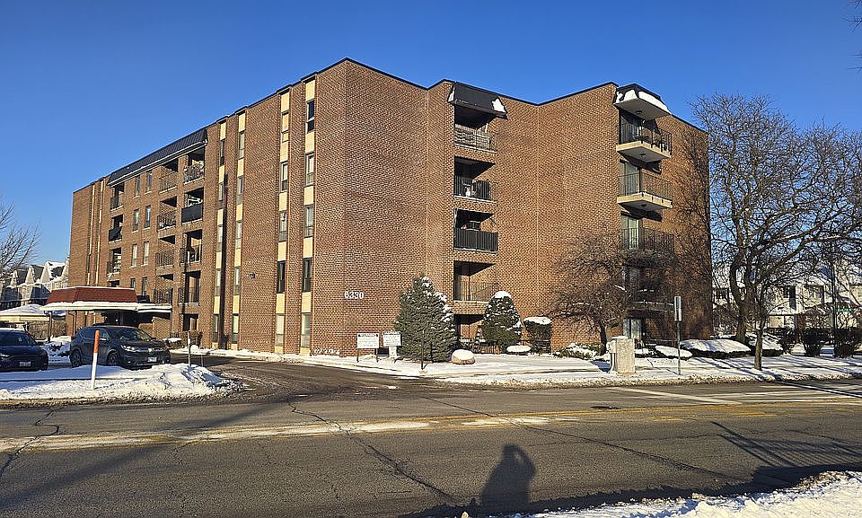 1st image of 6330 Lincoln Ave Unit 4J