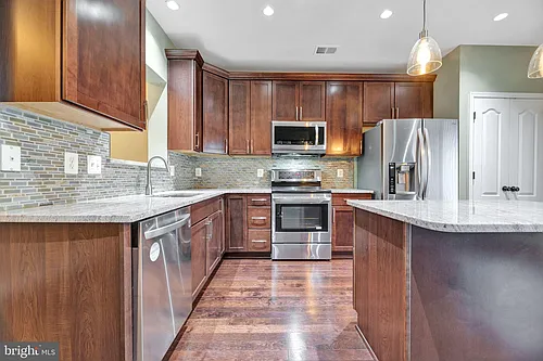 5502 Capital Gateway Dr #418 Photo 1