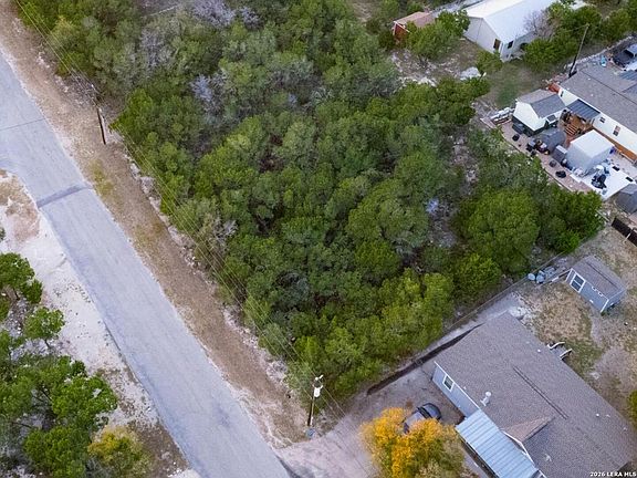 3rd image of 621 GLEN OAKS DR LOT 313