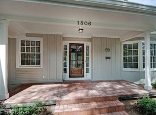 1806 Ridgeover Pl, Jackson, MS 39211