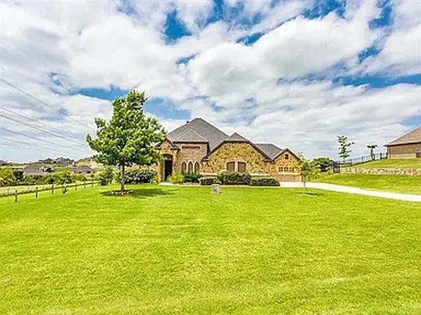 12624 Bella Vino Dr, Fort Worth, TX 76126