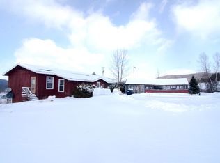 3214 Creek Rd, Irasburg, VT 05845
