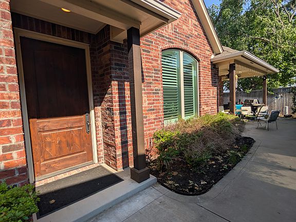 3rd image of 9123 N 100th East Ave
