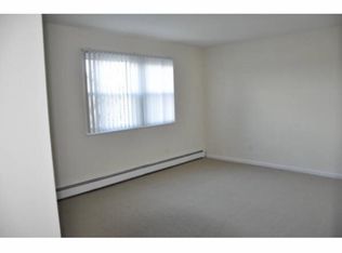 82 Inwood Ave, Port Chester, NY 10573