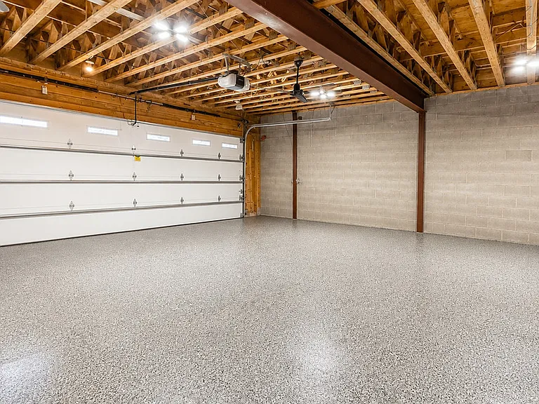 7338 W Clarence Ave — Photo 49