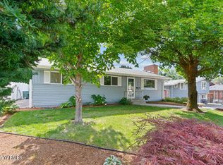 917 S 33rd Ave, Yakima, WA 98902