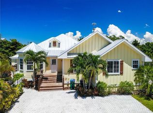 5803 Holmes Blvd #B, Bradenton Beach, FL 34217
