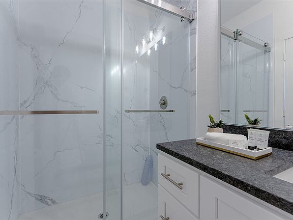 5th image of 2025 Empire Central Dr #304