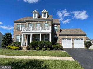 5801 Coppelia Dr, Rockville, MD 20855