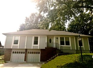 514 SE Wingate St, Lees Summit, MO 64063