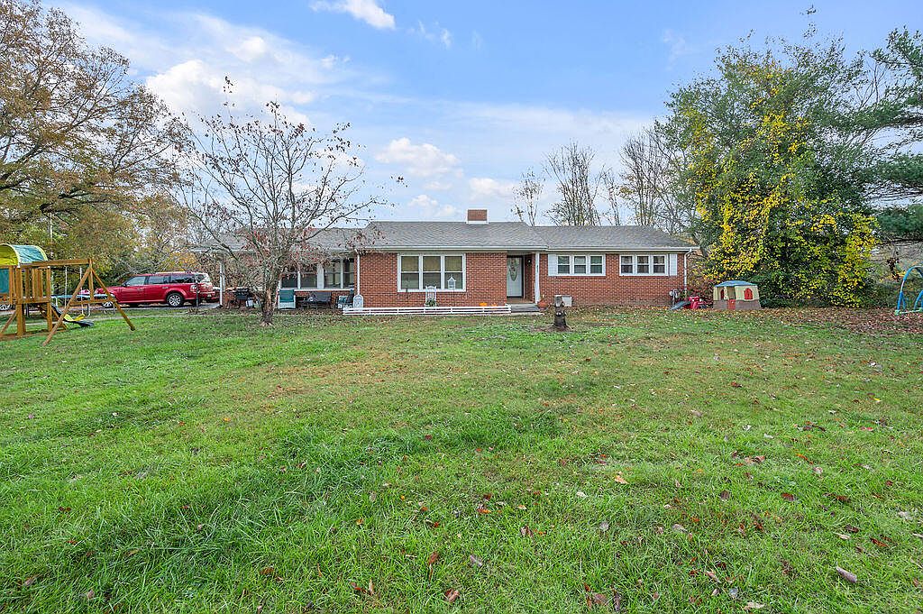 337 S Dogwood Dr, Berea, KY 40403 | Zillow