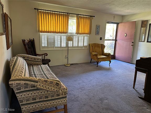 3rd image of 1887 Homewood Dr