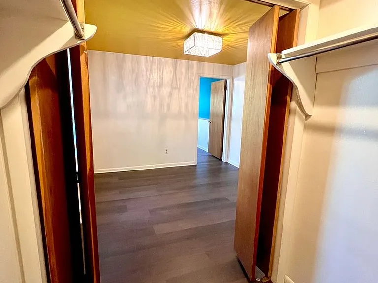 2449 Otis St — Photo 51
