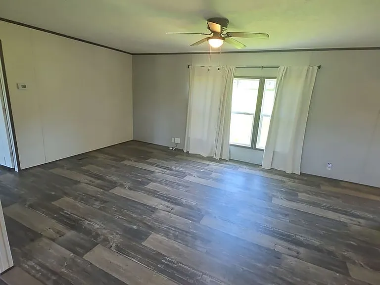 175 Oak Ln — Photo 25