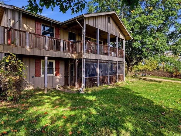 4 Sunbow Path, Galena, IL 61036
