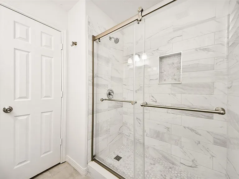 10 Delphinium Pl — Photo 41