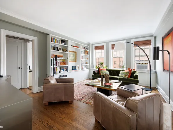 41 5th Avenue image 1 of 11